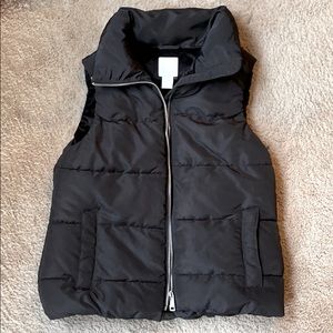 H&M Black Puffer Vest